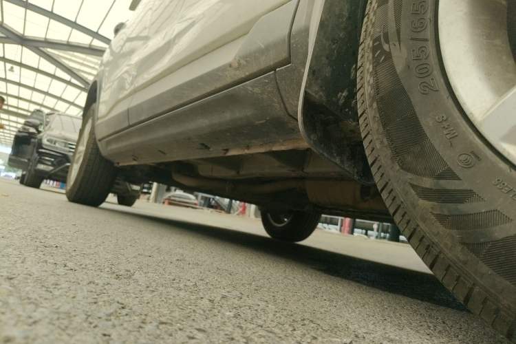 Used HYOSOW S5 2017 1.3T CVT Prestige Edition Right Side Sill