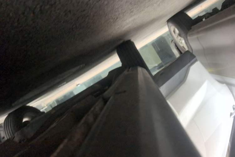 Used HYOSOW S5 2017 1.3T Manual Prestige Edition Right Side Sill