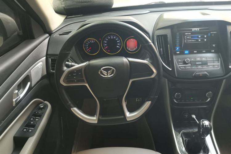 Used HYOSOW S5 2017 1.3T Manual Prestige Edition Steering Wheel