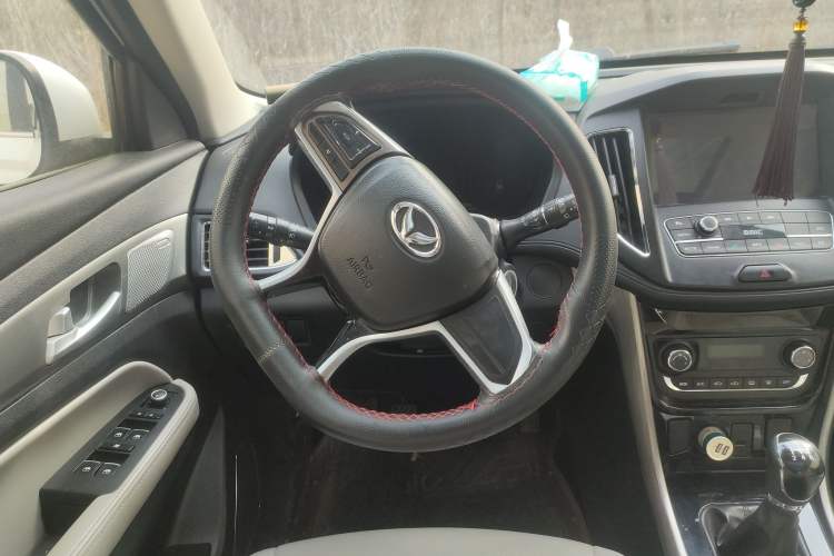 Used HYOSOW S5 2017 1.3T Manual Luxury Model Steering Wheel