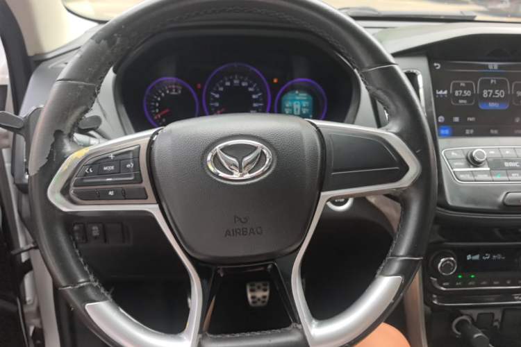 Used HYOSOW S5 2017 1.3T Manual Prestige Edition Steering Wheel