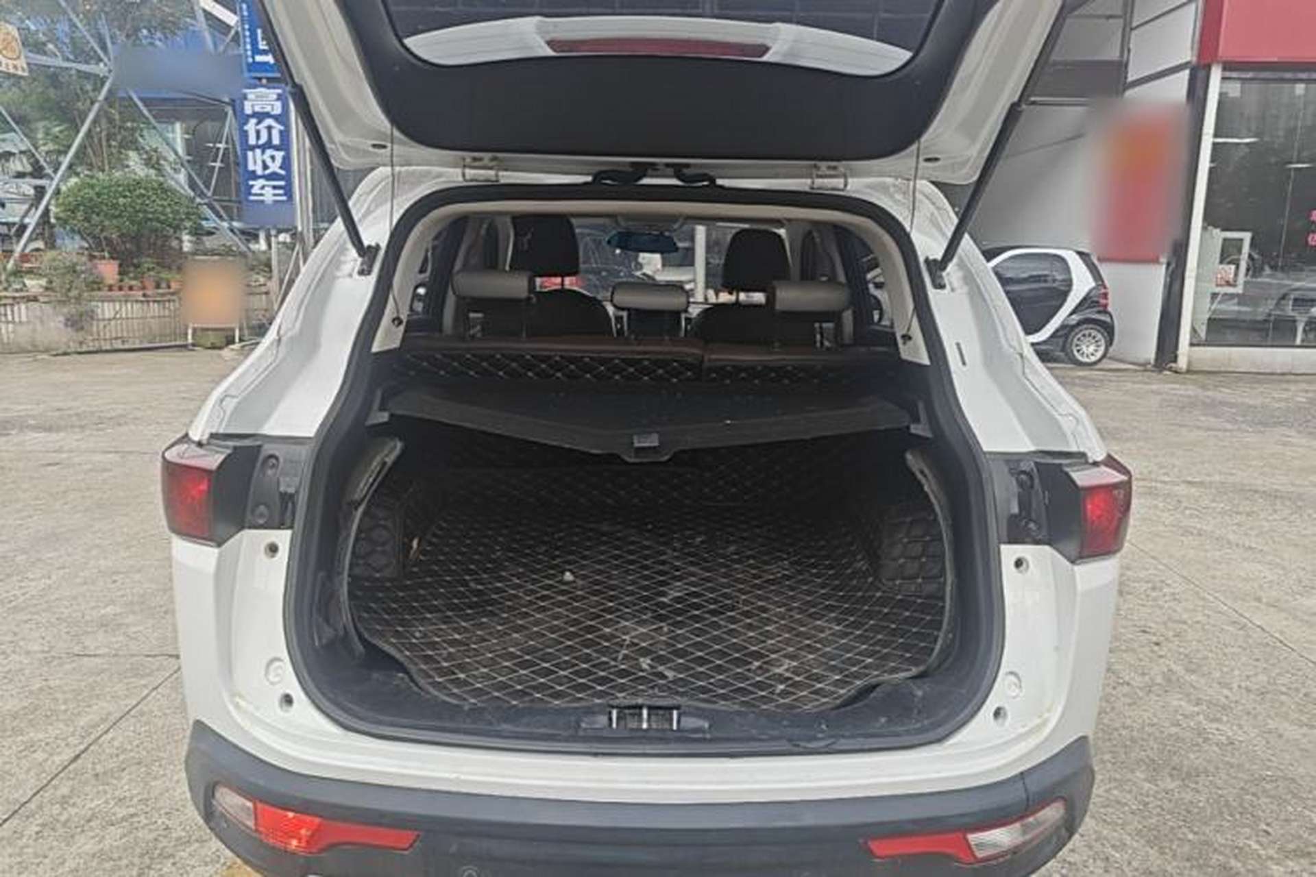 Used HYOSOW S5 2017 1.3T Manual Luxury Model Trunk