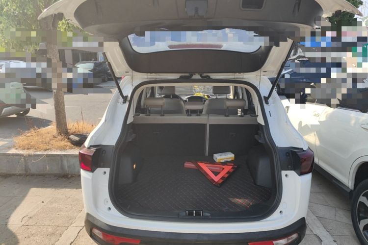 Used HYOSOW S5 2017 1.3T Manual Luxury Model Trunk