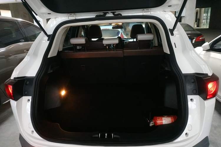 Used HYOSOW S5 2017 1.3T CVT Prestige Edition Trunk