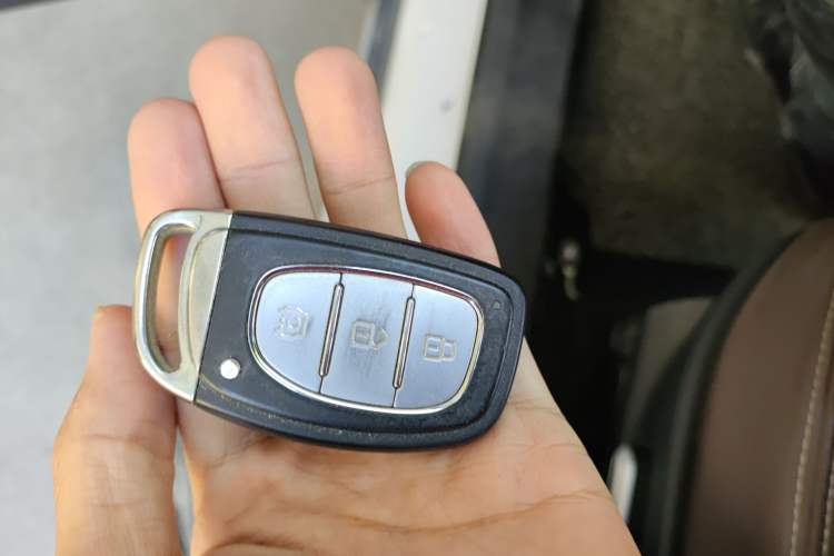 Used HYOSOW S5 2017 1.3T CVT Prestige Edition Vehicle Key