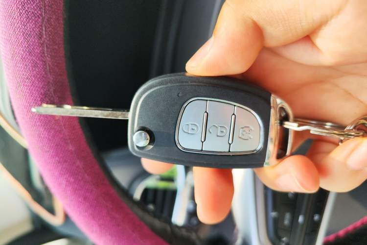 Used HYOSOW S5 2017 1.3T Manual Luxury Model Vehicle Key