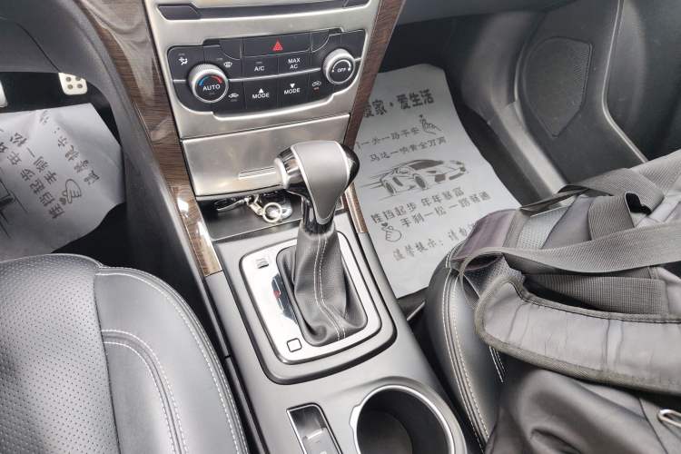 Used HYOSOW S6 2017 1.5T CVT Enjoyment Model Gear Lever