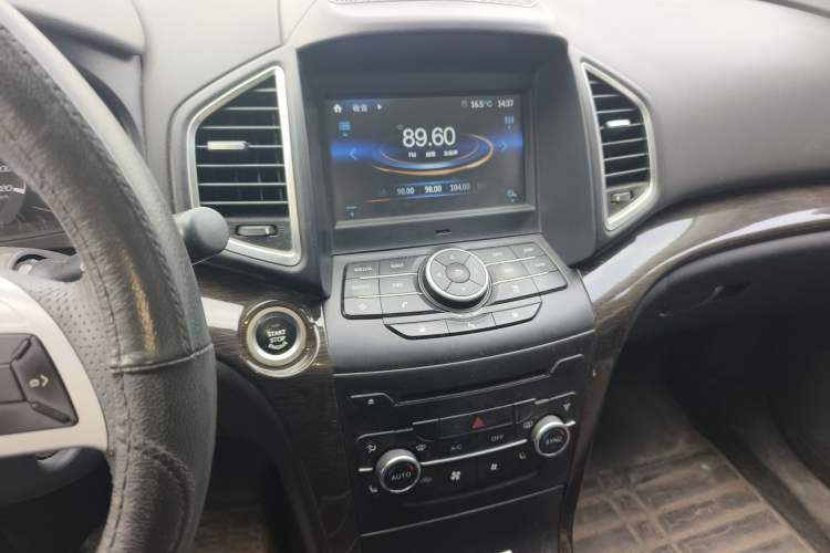 Used HYOSOW S6 2016 1.5T Manual Smart Edition Audio And AC Panel