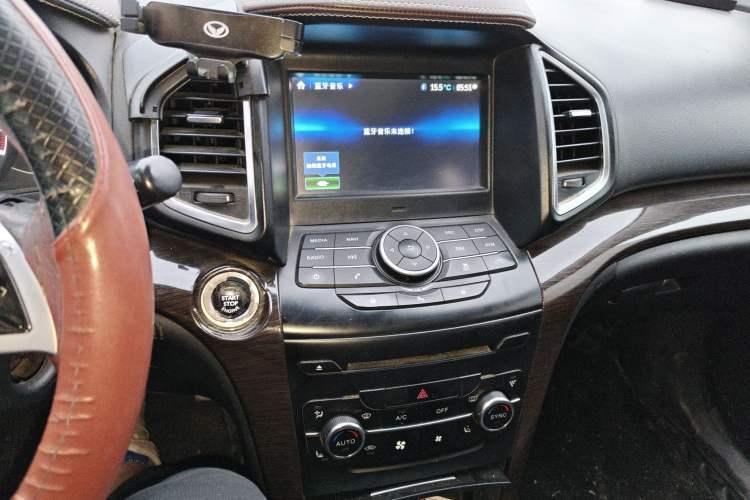 Used HYOSOW S6 2016 1.5T CVT Premium Edition Audio And AC Panel