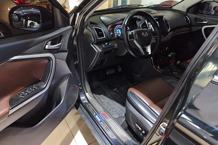 Used HYOSOW S6 2016 1.5T CVT Premium Edition Driver Seat