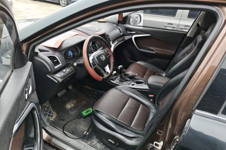 Used HYOSOW S6 2016 1.5T CVT Premium Edition Driver Seat