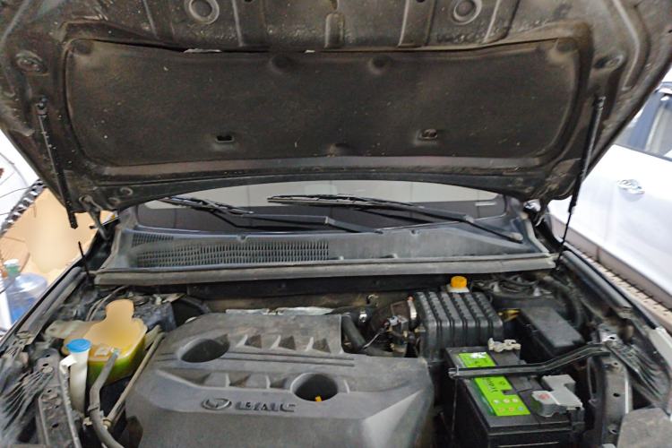 Used HYOSOW S6 2016 1.5T CVT Premium Edition Engine Bay