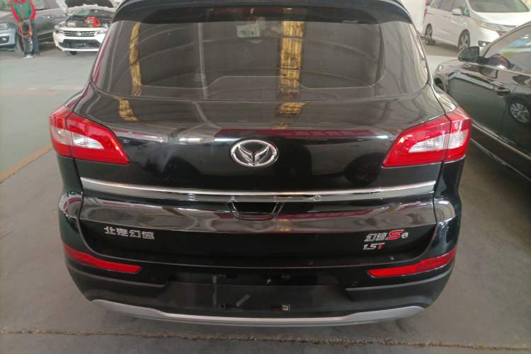 Used HYOSOW S6 2016 1.5T Manual Fashion Model Exterior 4