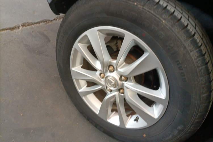 Used HYOSOW S6 2016 1.5T Manual Fashion Model Exterior 8