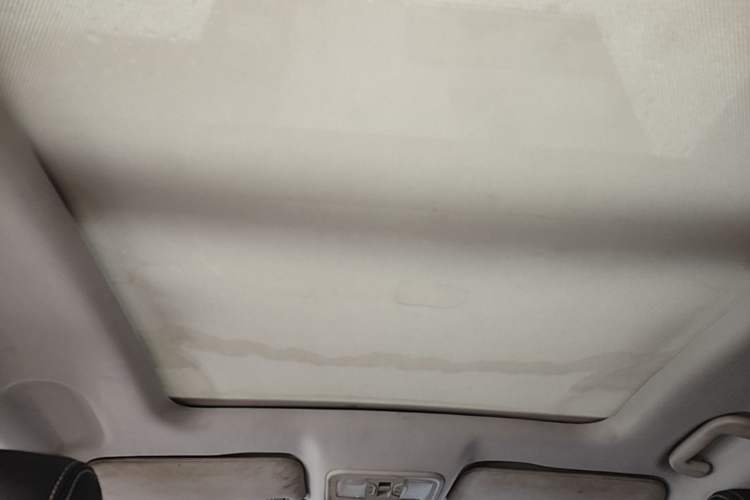 Used HYOSOW S6 2016 1.5T Manual Smart Edition Headliner
