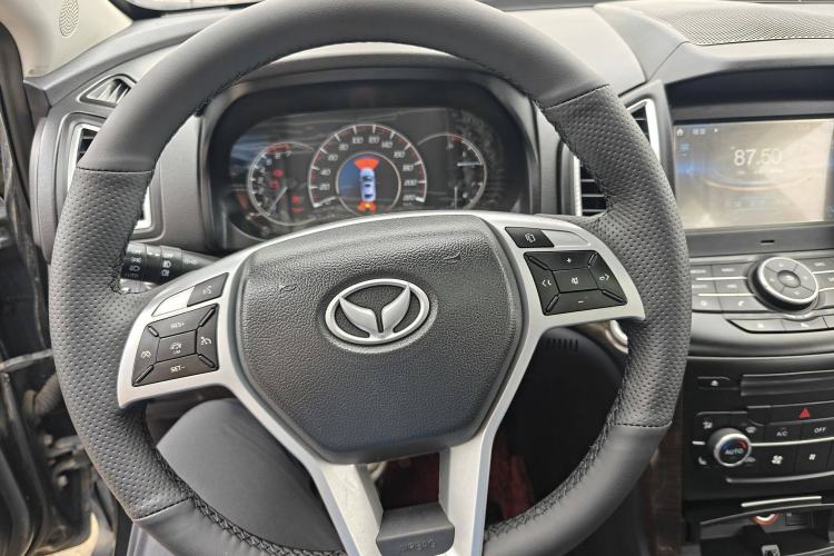 Used HYOSOW S6 2016 1.5T Manual Smart Edition Interior 1