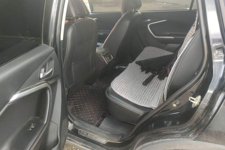 Used HYOSOW S6 2016 1.5T Manual Leading Model Left Rear Seat