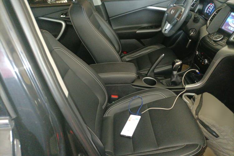 Used HYOSOW S6 2016 1.5T Manual Fashion Model Right Front Seat