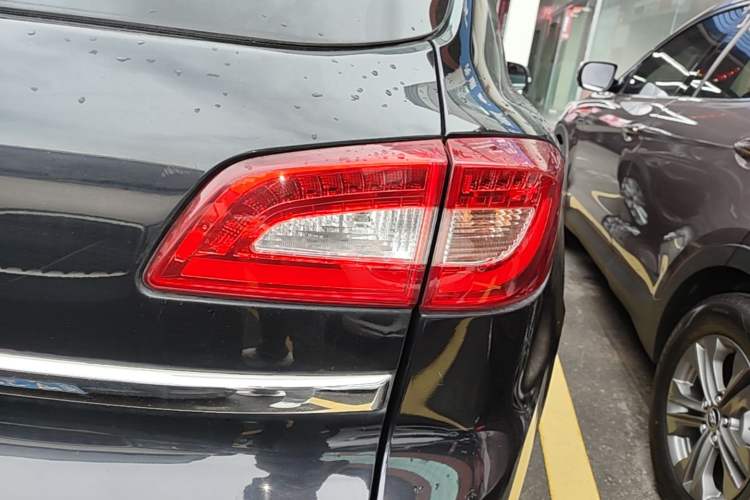 Used HYOSOW S6 2016 1.5T Manual Smart Edition Right Rear Taillight
