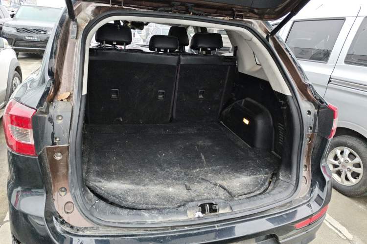 Used HYOSOW S6 2016 1.5T CVT Premium Edition Trunk