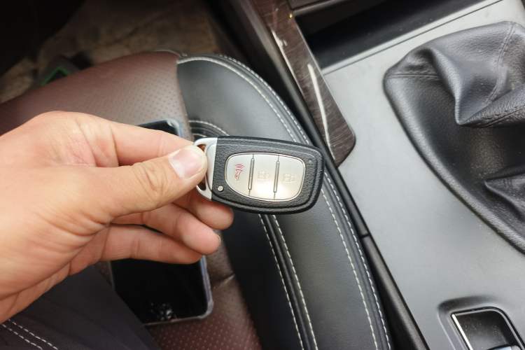 Used HYOSOW S6 2016 1.5T Manual Smart Edition Vehicle Key