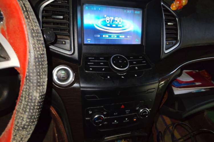 Used HYOSOW S6 2016 1.5T Manual Leading Model Audio And AC Panel