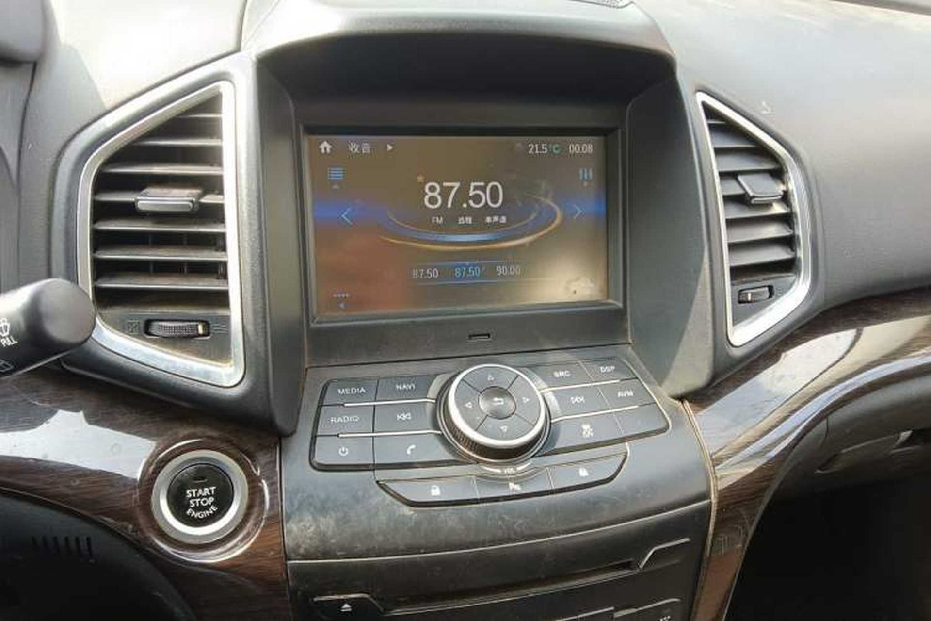 Used HYOSOW S6 2016 1.5T Manual Smart Edition Audio And AC Panel