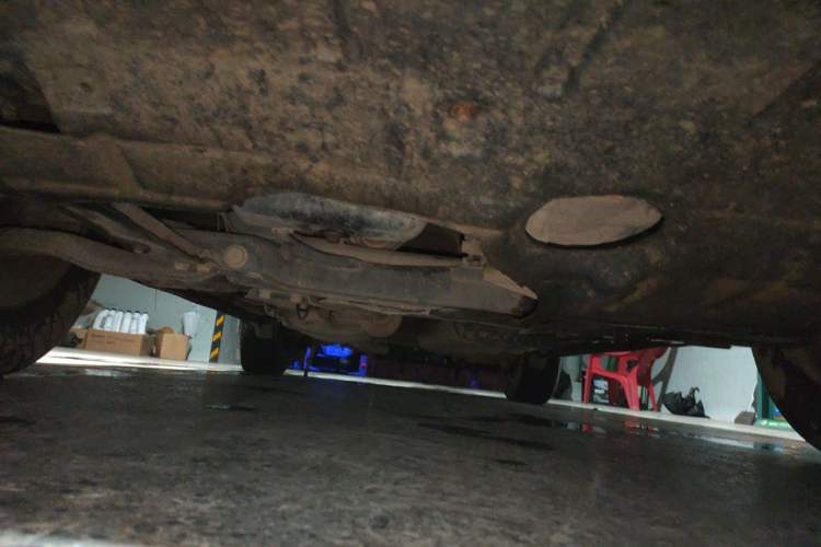Used HYOSOW S6 2016 1.5T Manual Leading Model Chassis Front