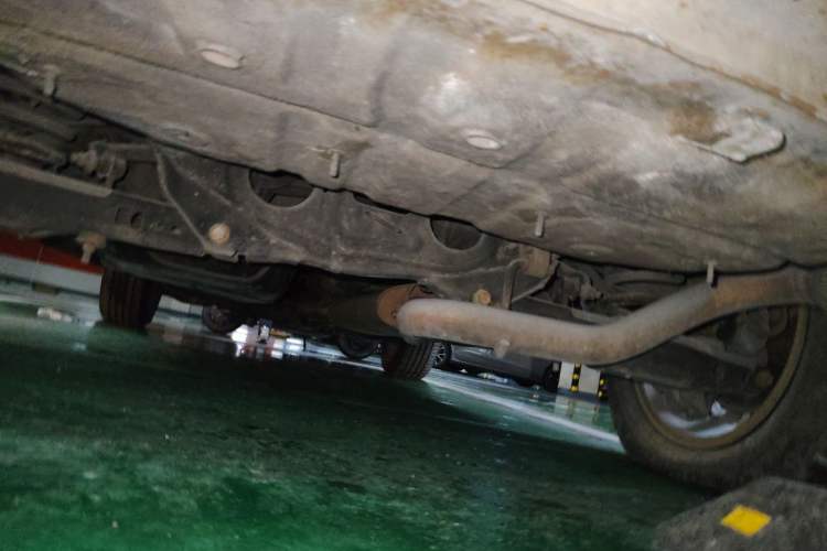 Used HYOSOW S6 2016 1.5T Manual Leading Model Chassis Rear