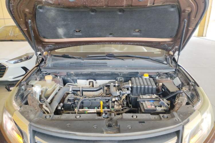Used HYOSOW S6 2016 1.5T Manual Leading Model Engine Bay