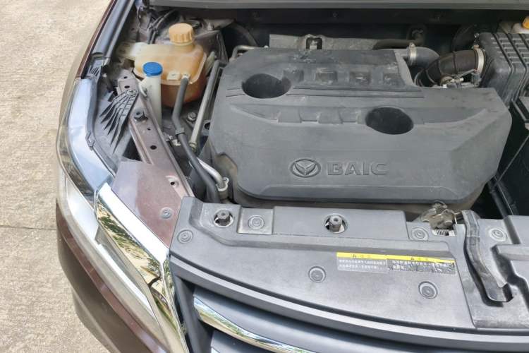 Used HYOSOW S6 2016 1.5T CVT Premium Edition Engine Bay Right