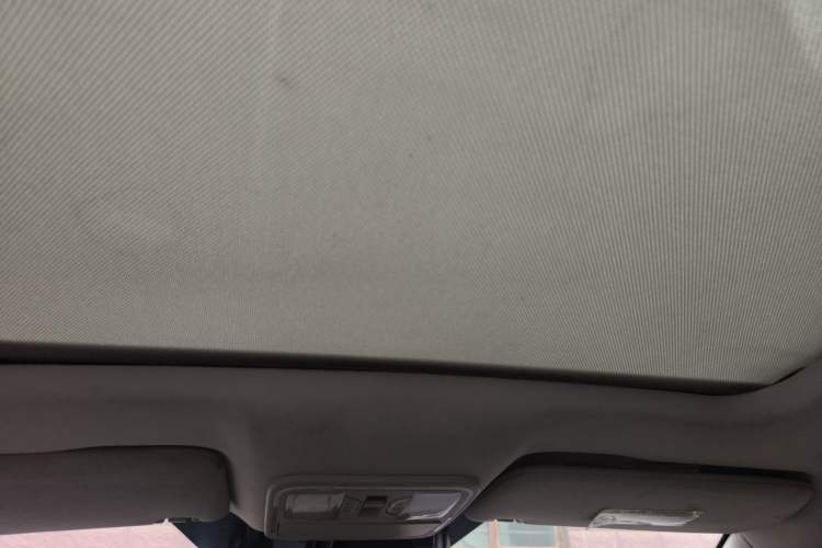 Used HYOSOW S6 2016 1.5T Manual Smart Edition Headliner