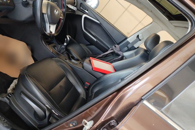 Used HYOSOW S6 2016 1.5T Manual Leading Model Left Front Seat