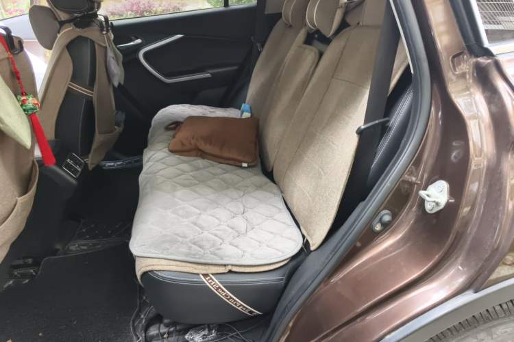 Used HYOSOW S6 2016 1.5T CVT Premium Edition Left Rear Seat