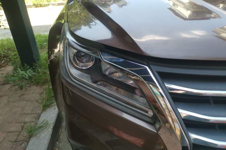 Used HYOSOW S6 2016 1.5T Manual Leading Model Right Front Headlight