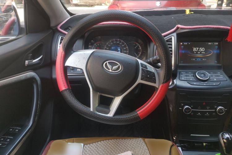 Used HYOSOW S6 2016 1.5T Manual Leading Model Steering Wheel