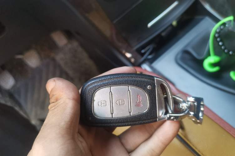 Used HYOSOW S6 2016 1.5T Manual Leading Model Vehicle Key