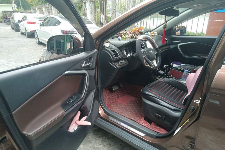 Used HYOSOW S6 2016 1.5T CVT Premium Edition Driver Seat