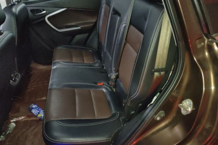 Used HYOSOW S6 2016 1.5T Manual Smart Edition Left Rear Seat