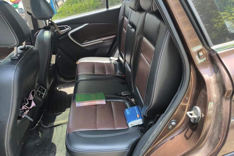 Used HYOSOW S6 2016 1.5T CVT Premium Edition Left Rear Seat