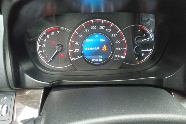 Used HYOSOW S6 2016 1.5T CVT Premium Edition Odometer Close Up