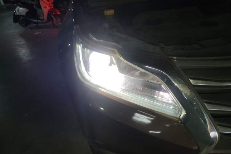 Used HYOSOW S6 2016 1.5T Manual Smart Edition Right Front Headlight