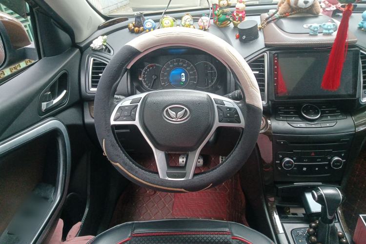 Used HYOSOW S6 2016 1.5T CVT Premium Edition Steering Wheel