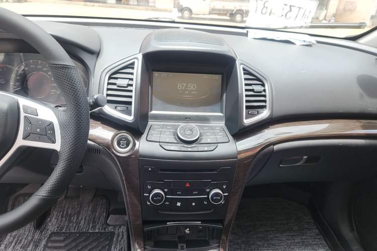 Used HYOSOW S6 2016 1.5T Manual Smart Edition Audio And AC Panel