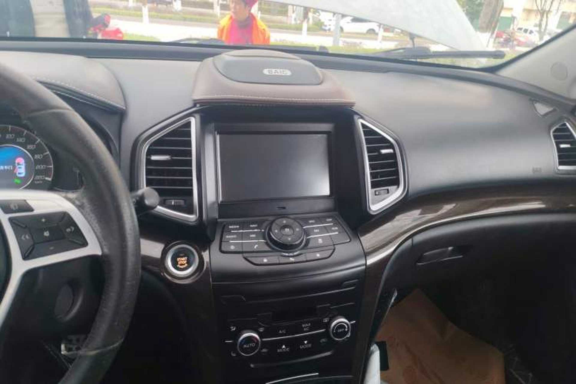 Used HYOSOW S6 2016 1.5T CVT Enjoyment Model Audio And AC Panel