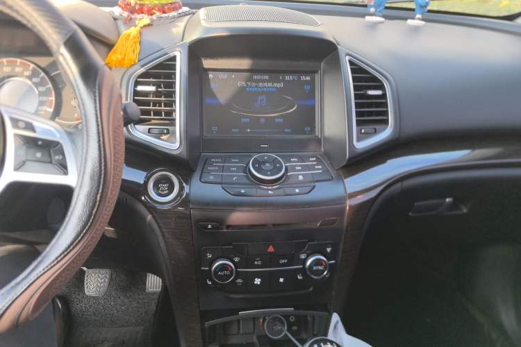 Used HYOSOW S6 2016 1.5T Manual Smart Edition Audio And AC Panel