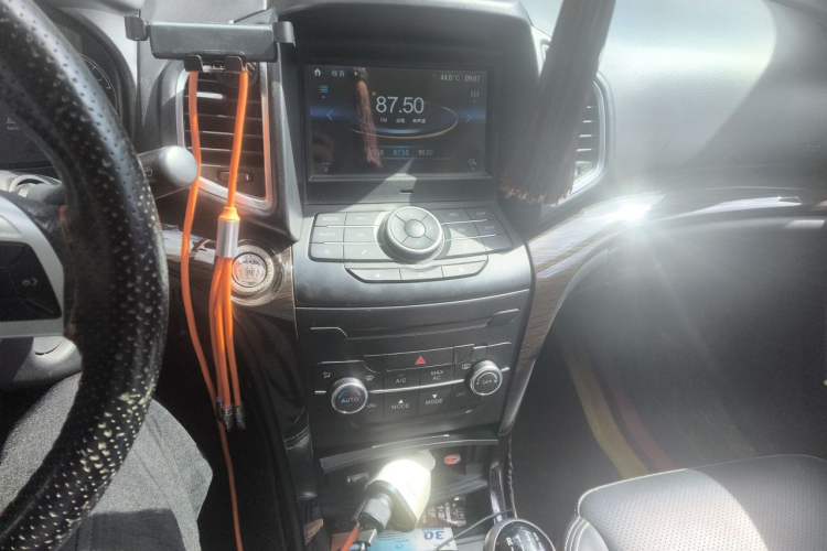 Used HYOSOW S6 2016 1.5T Manual Leading Model Audio And AC Panel