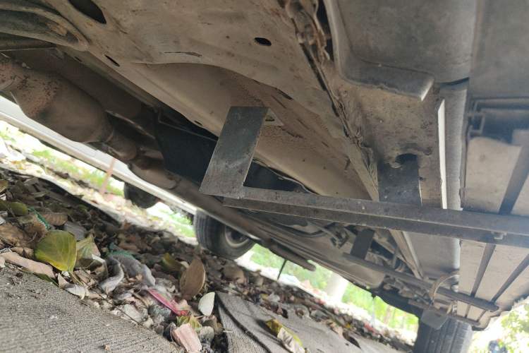 Used HYOSOW S6 2016 1.5T Manual Leading Model Chassis Front Left