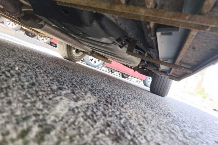 Used HYOSOW S6 2016 1.5T Manual Leading Model Chassis Front Left