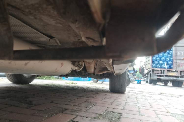 Used HYOSOW S6 2016 1.5T Manual Fashion Model Chassis Rear Right